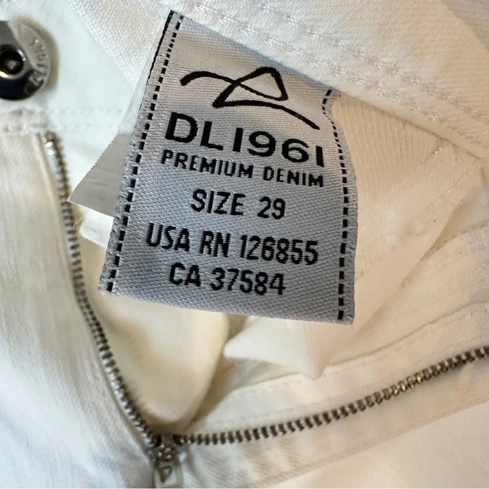 DL1961 Angel‎ Jeans in Milk White 29